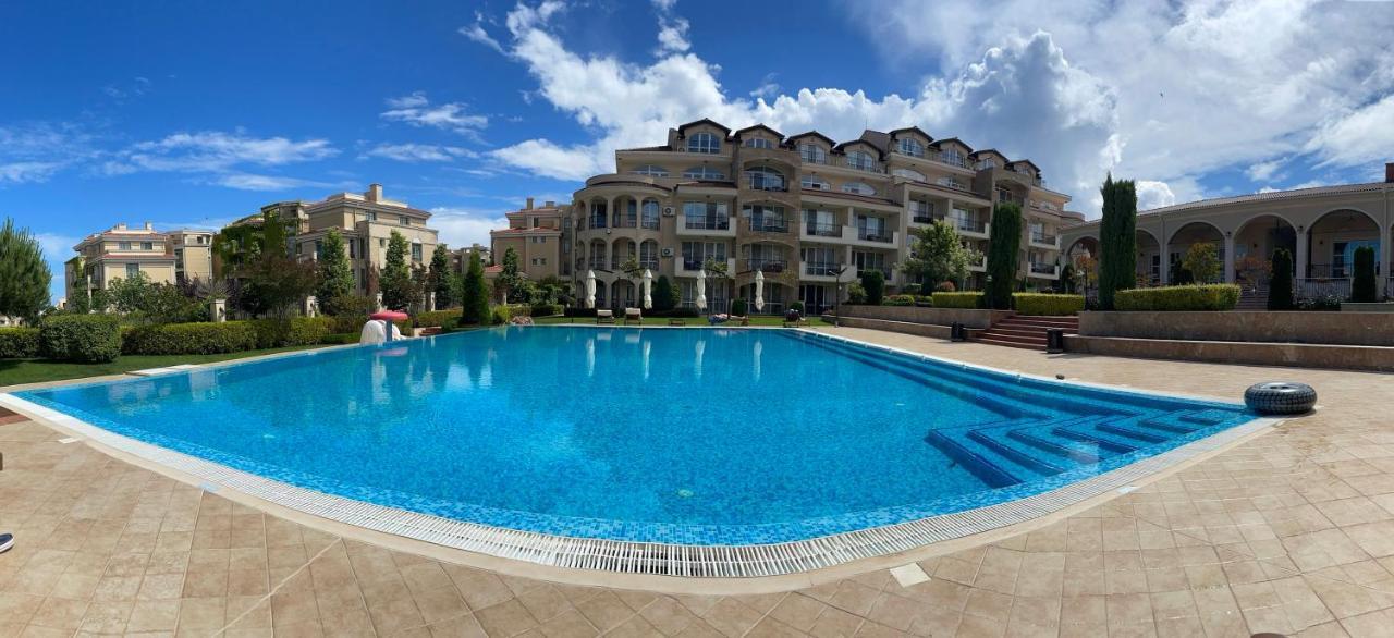 Provence Deluxe Apartment In Atia Resort Черноморец Экстерьер фото